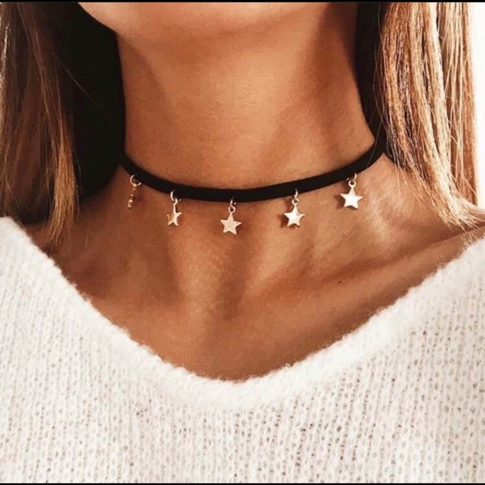 Velvet Star Choker